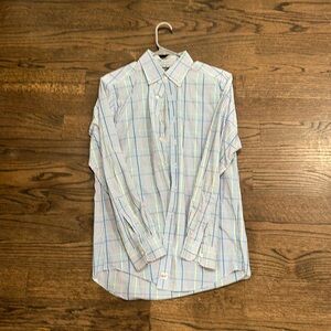 Vineyard vines slim fit Tucker shirt medium